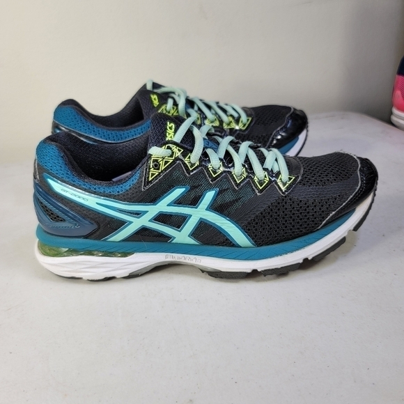ASICS Women's GT-2000 4 Running Shoe Size 9 - Picture 3 of 7